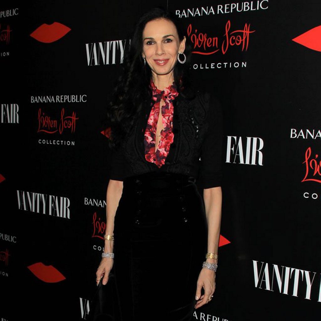 L'Wren Scott was under enormous pressure before her apparent suicide. L'Wren Scott was under enormous pressure before her apparent suicide.